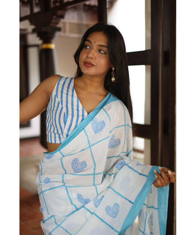 Daarling- Handcrafted Mul Cotton Saree