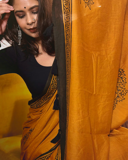 Sunny Rosette - Handcrafted Mul Cotton Saree