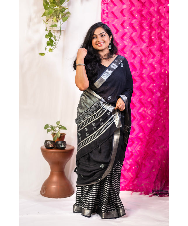 Blossoms in Shadow- Handcrafted Linen Saree