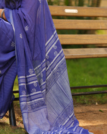 Starlit Symphony - Handcrafted  Linen Saree
